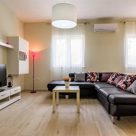 Rozarija Villa Trogir