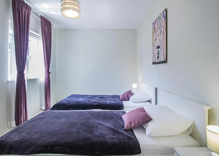 Rozarija * Трогір